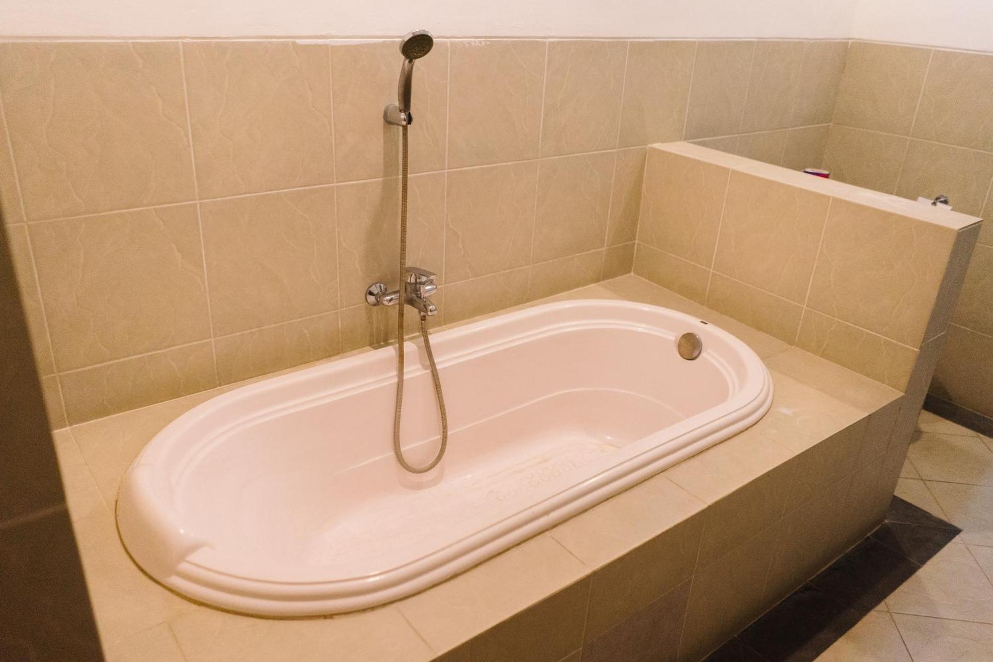 Renovated Villa Linda Canggu 3Br Pool Villa Near Finns Εξωτερικό φωτογραφία